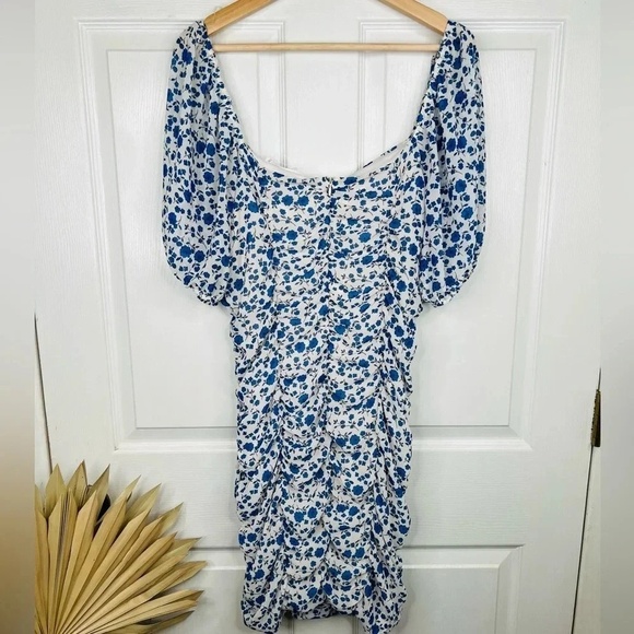 All in Favor Women's Blue and White Floral Ruched Mini Dress  Size L half sleeve - Picture 2 of 13